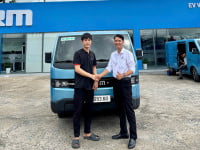 BÀN GIAO XE SRM E60 ĐẾN CÔNG TY TNHH BÌNH DƯƠNG COMPUTER