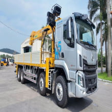 Xe Chenglong H5 Gắn Cẩu Soosan 1015