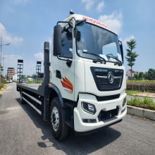 Xe Dongfeng B180 Nâng Đầu Chở Máy Chuyên Dùng