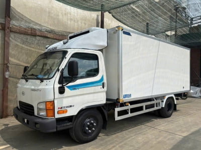 Hyundai Mighty N650L E Thùng Đông Lạnh | Xe Tải Đông Lạnh 3.350kg