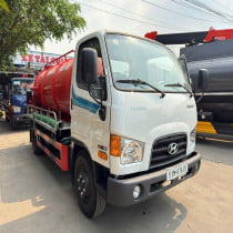 Xe Hyundai W11S Hút Chất Thải 6 Khối