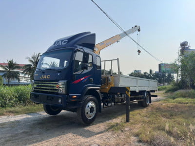 Xe Jac N900 Gắn Cẩu XCMG SQS84TL-5 (4 Tấn 5 Khúc)