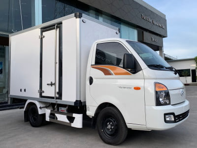 Hyundai New Porter H150 Thùng Kín Composite Euro 5 – Giải Pháp Vận Chuyển Cao Cấp Cùng Ân Khoa Auto