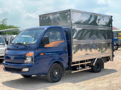 Hyundai New Porter H150 Thùng Kín Bửng Nâng Hạ Euro 5 – Giải Pháp Vận Chuyển & Bốc Dỡ Hàng Hóa Toàn Diện Cùng Ân Khoa Auto