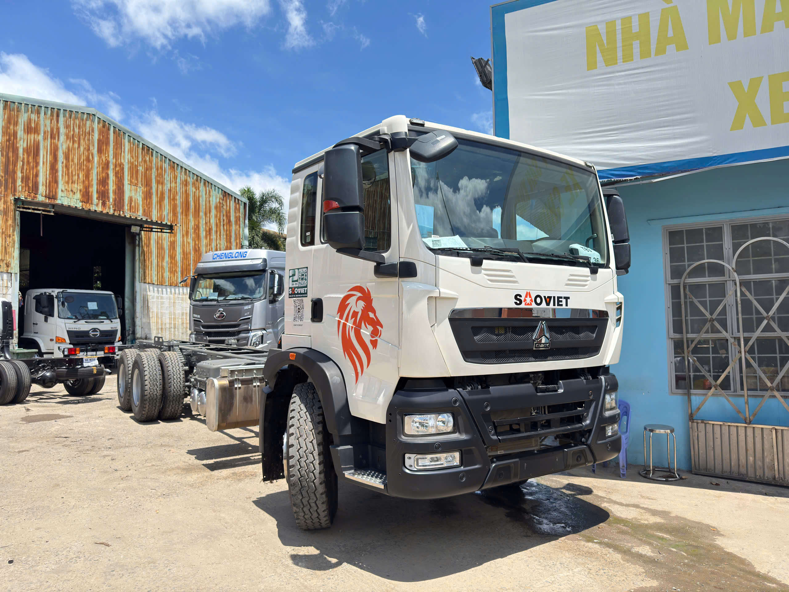XE TẢI HOWO