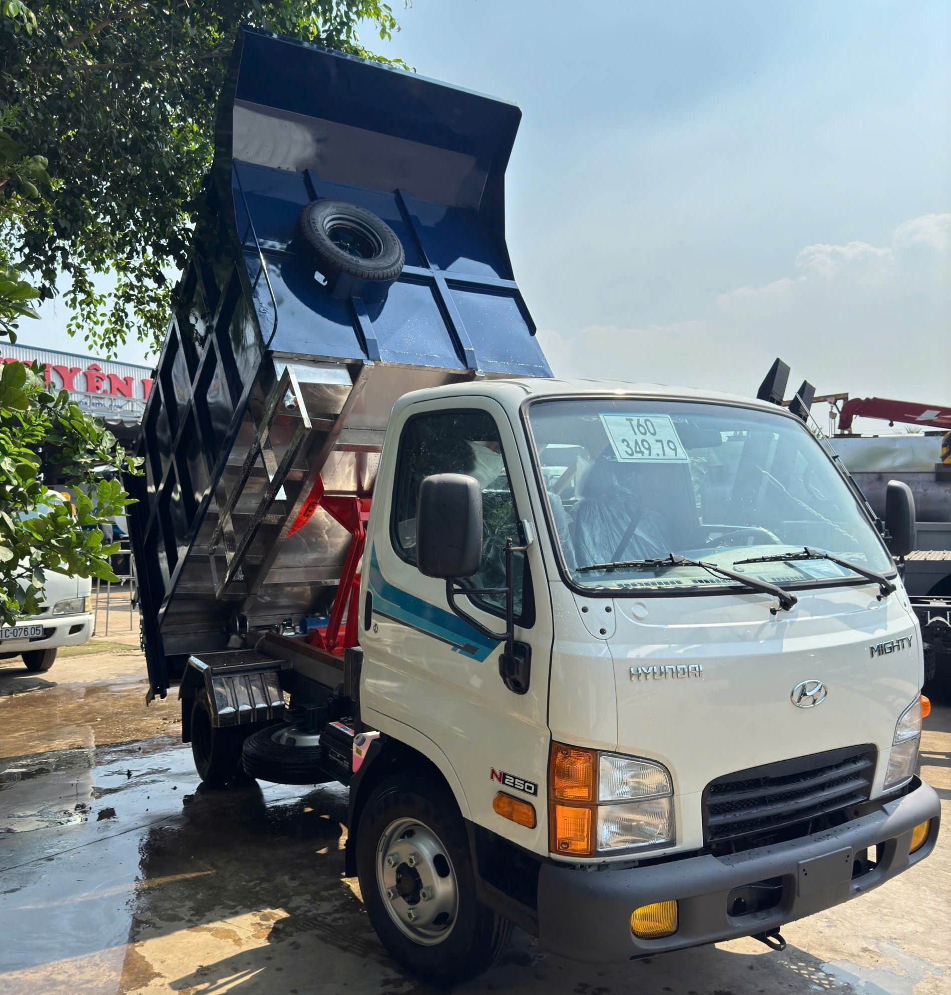 xe-cho-rac-nho-trong-thanh-pho-4-khoi-5-khoi-8-khoi-an-khoa-auto-12