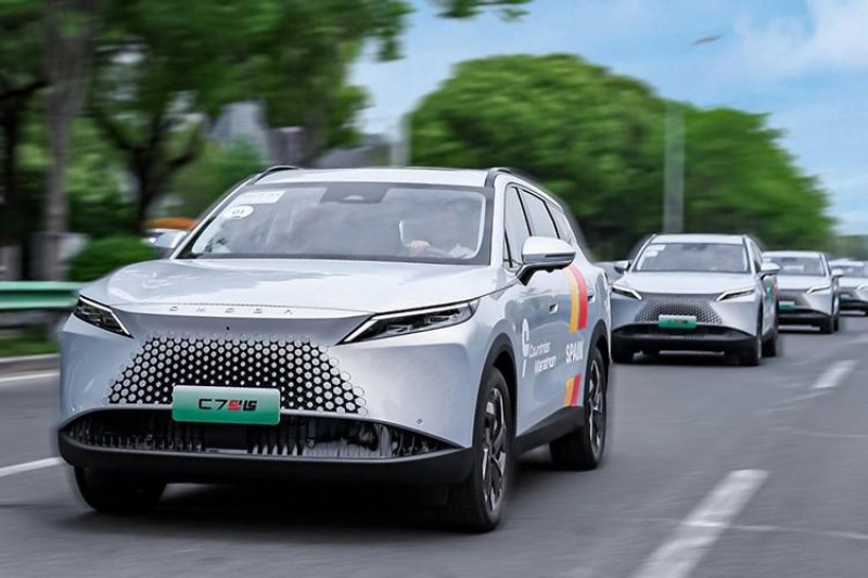 Thị trường ô tô điện và hybrid Việt Nam 2026