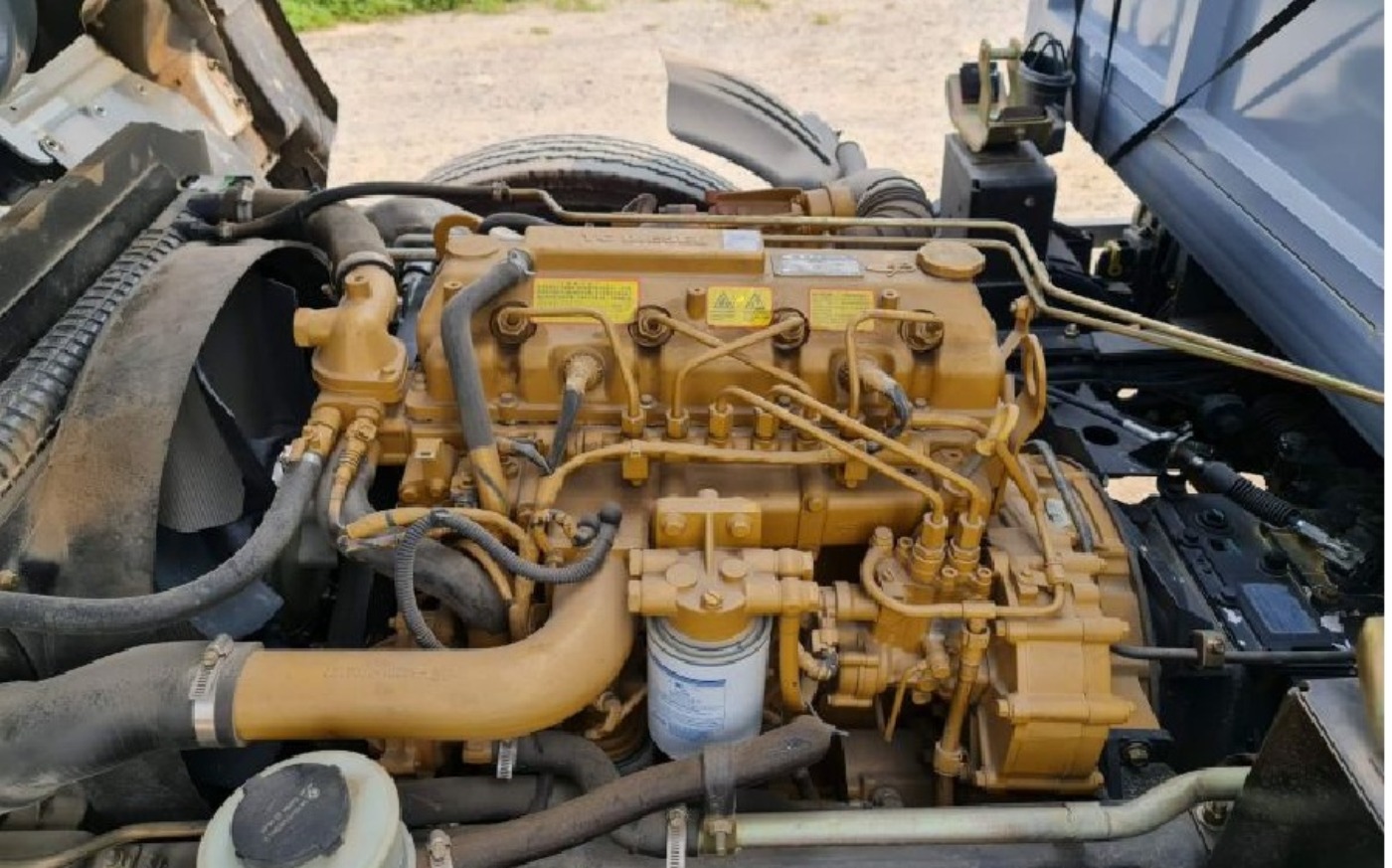 Dong-co-Diesel-yuchai-YC4S170-50