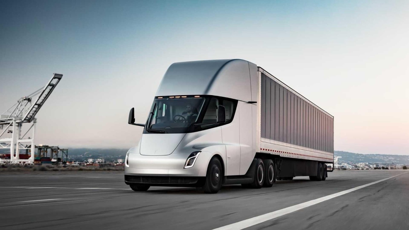 Tesla hướng đến sản xuất xe tải điện hạng nặng