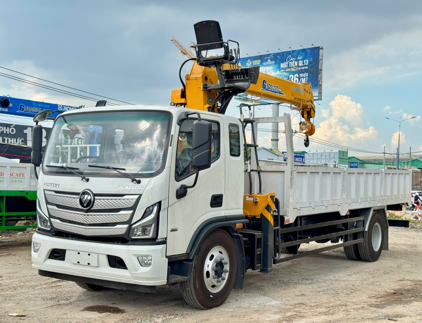 Foton Aumark S90 gắn cẩu XCMG GSQS125TL-5 5 tấn 5 khúc