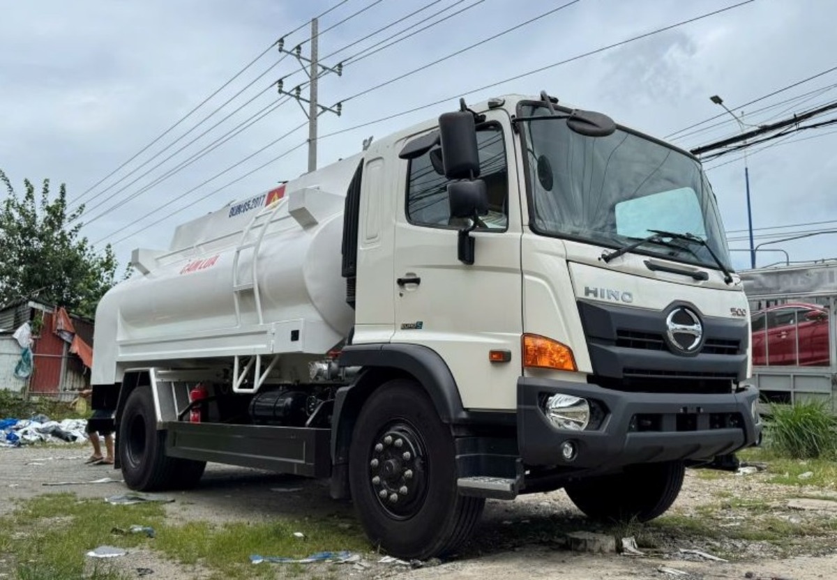hino-fg-bon-xang-dau-11-khoi