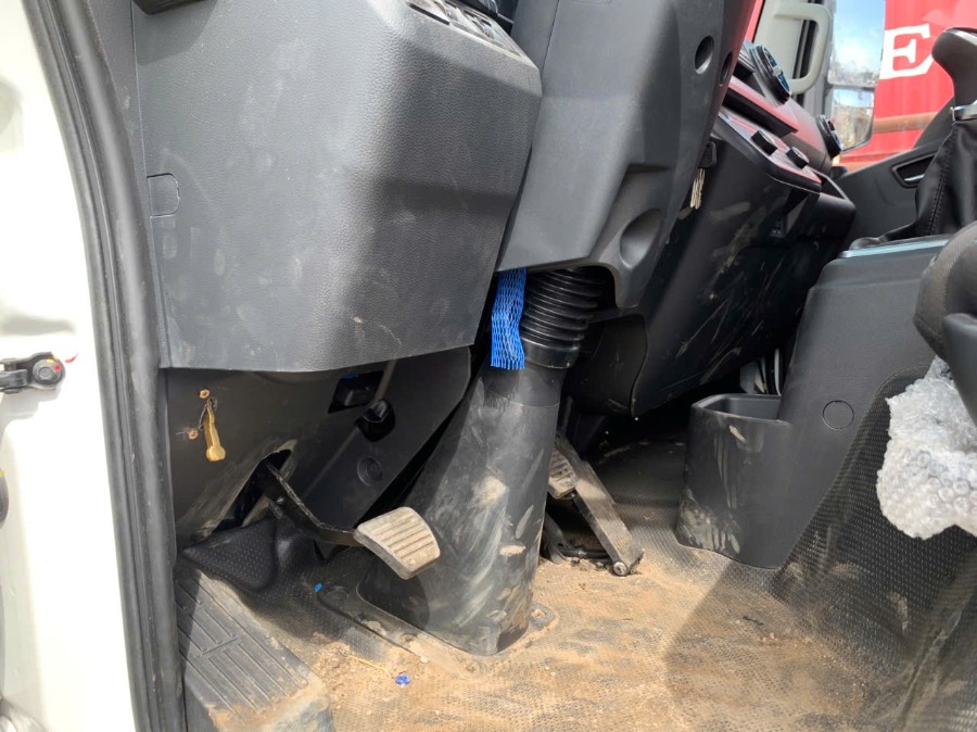 Cabin-xe-tai-Foton-Aumark-S90-2026-11