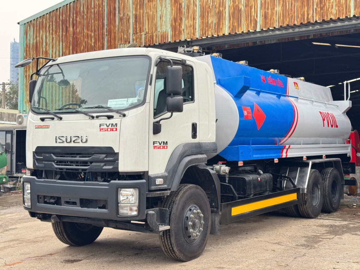 Isuzu FVM bồn chở xăng dầu 20 khối