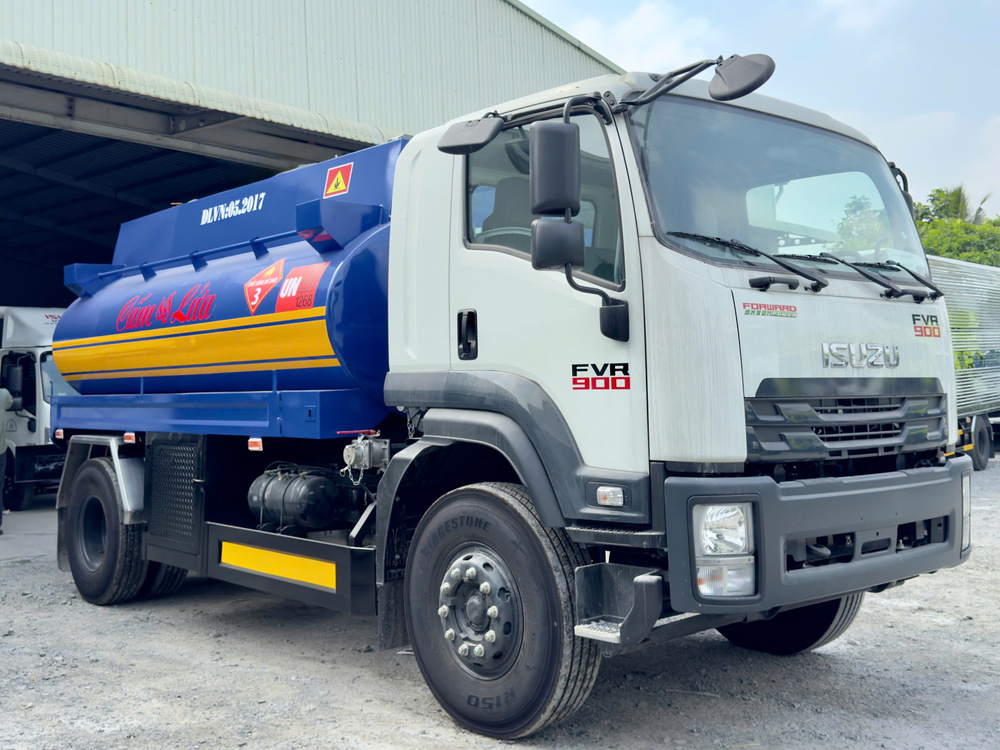isuzu-fvr900-bon-cho-xang-dau-11-khoi-6