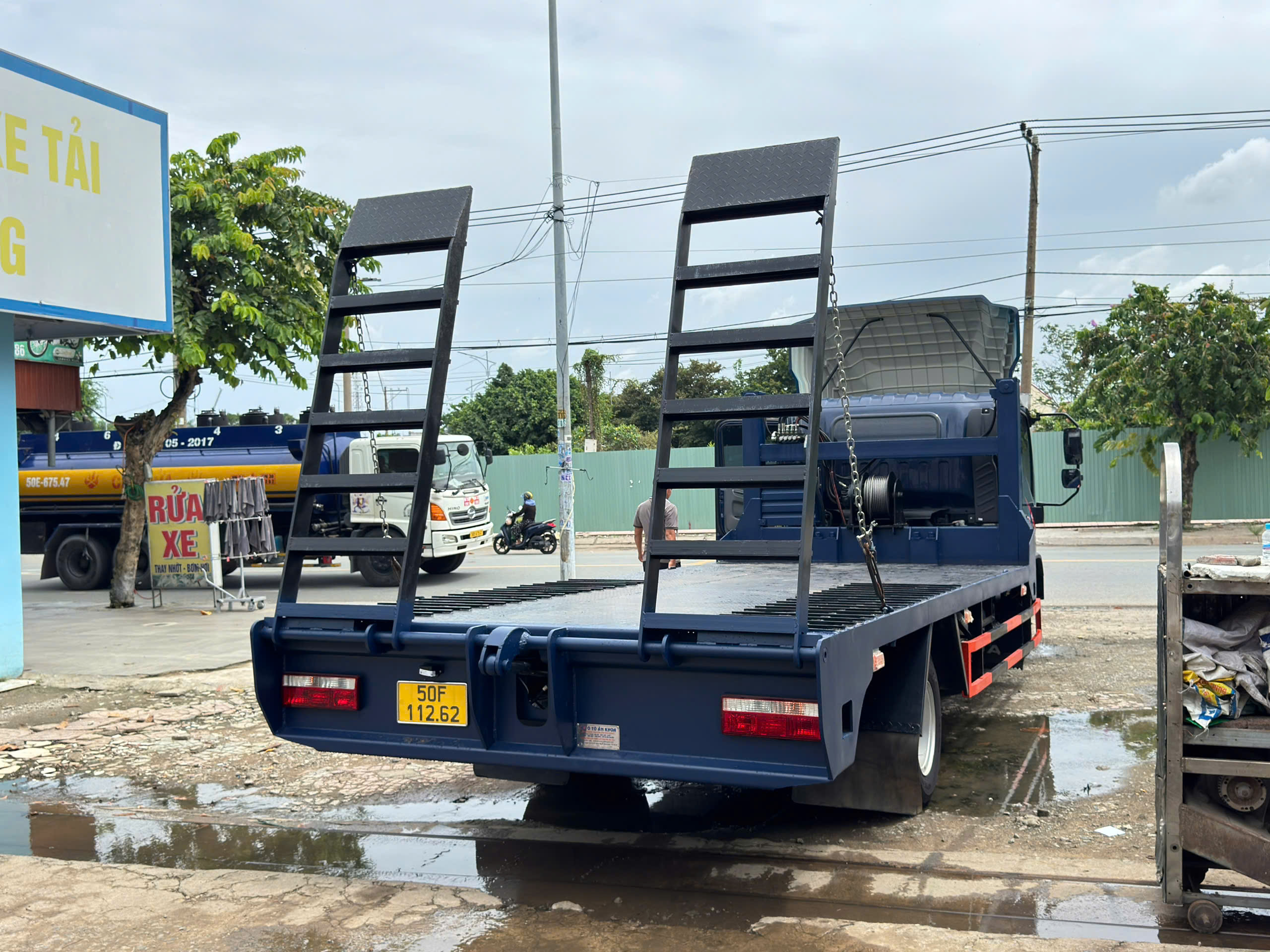ban-giao-xe-jac-n750-plus-e5-nang-dau-cho-may-cong-trinh-13