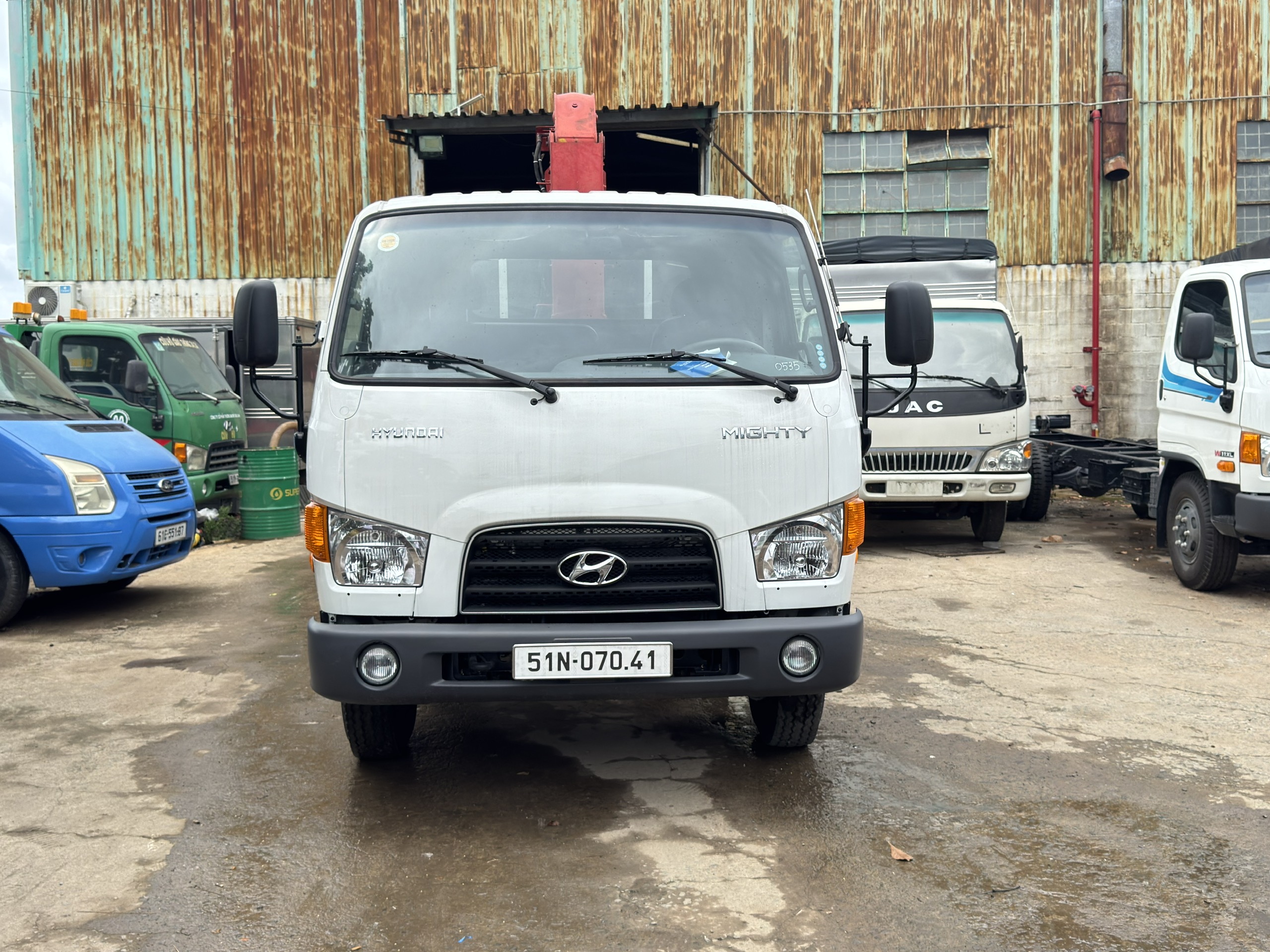 dong-moi-xe-tai-thung-mui-bat-an-khoa-auto.jpg-4