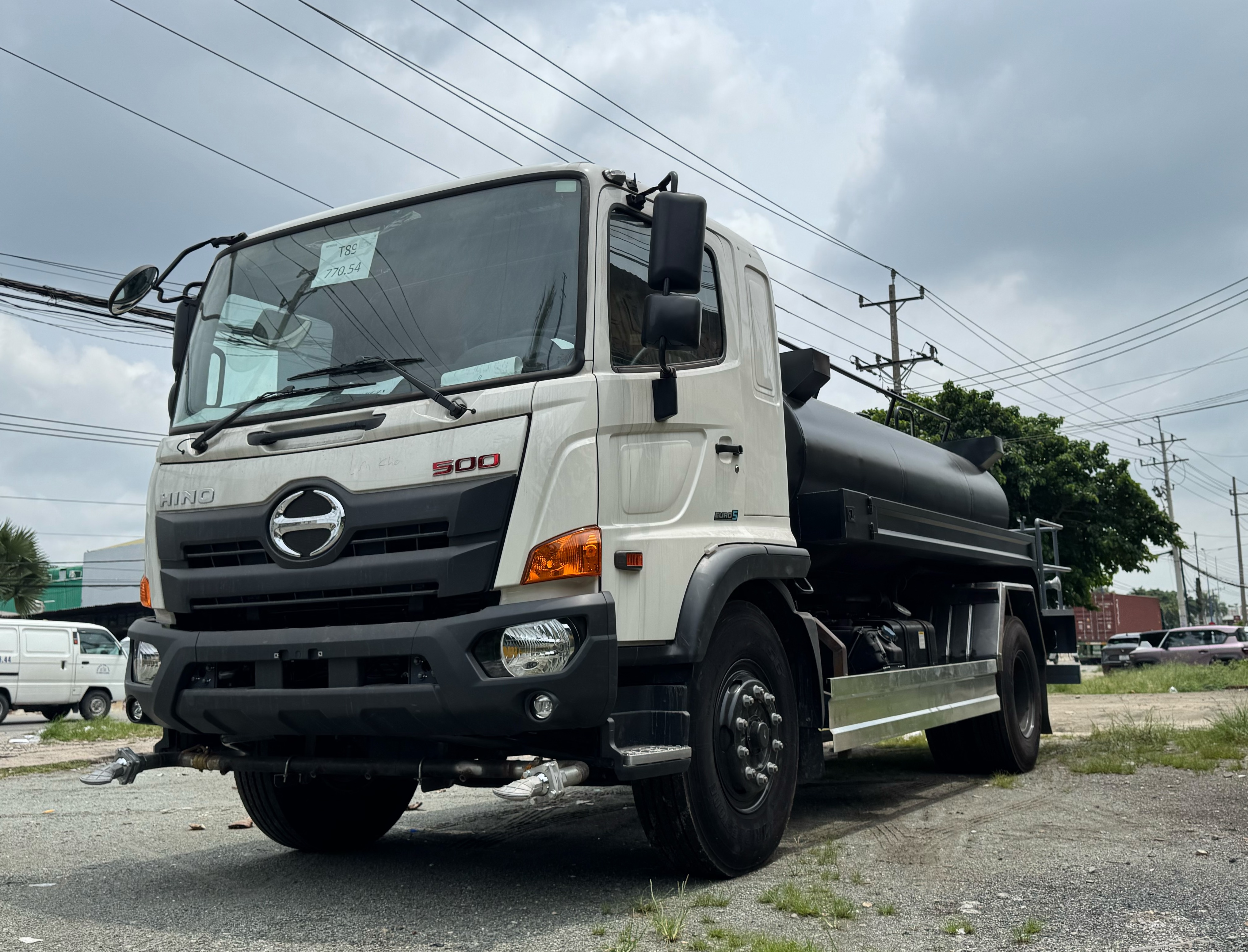 z6979384290256_930c9d1b65f68d43178b4c8a9208181e