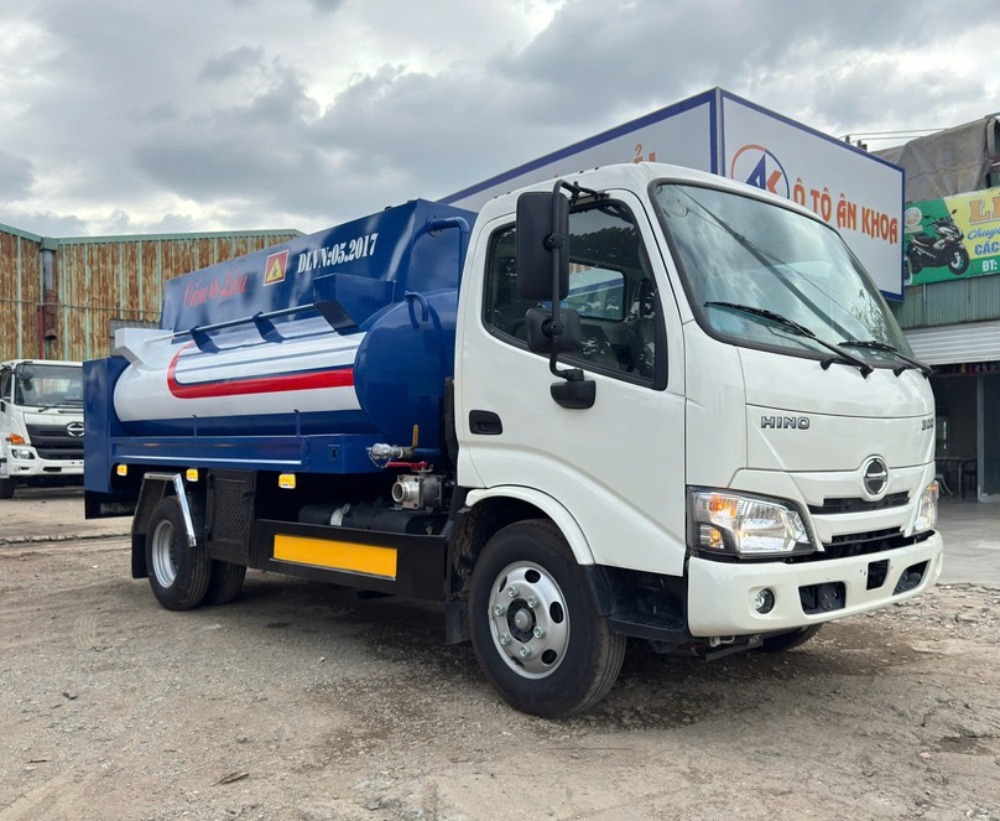 hino-300-bon-cho-xang-dau-6-khoi
