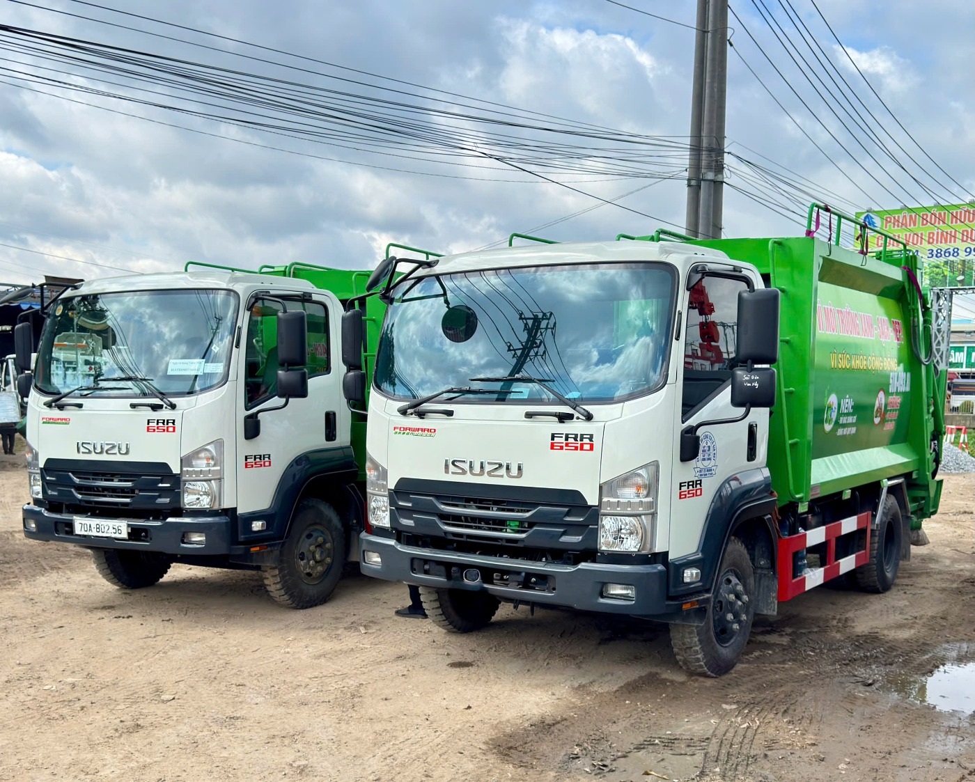 Đại lý cung cấp xe ép rác TP. Hồ Chí Minh