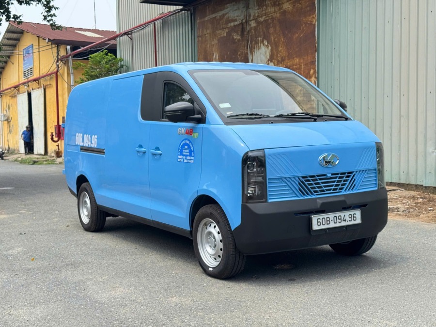 an-khoa-ban--giao-xe-kimlong-van-dien-gk48ev-4