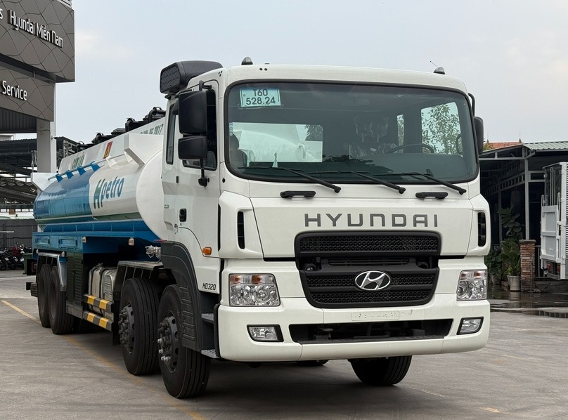 hyundai-hd320-bon-xang-dau-20-khoi