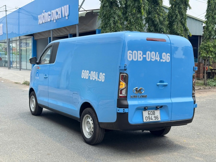 an-khoa-ban--giao-xe-kimlong-van-dien-gk48ev-6