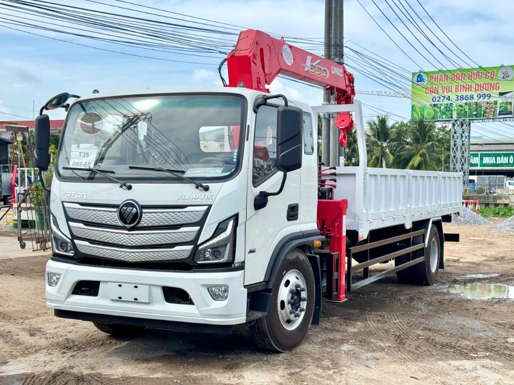 Foton-Aumark-S90-gan-cau-Unic-URV-554K-nhin-tu-phia-truoc-9