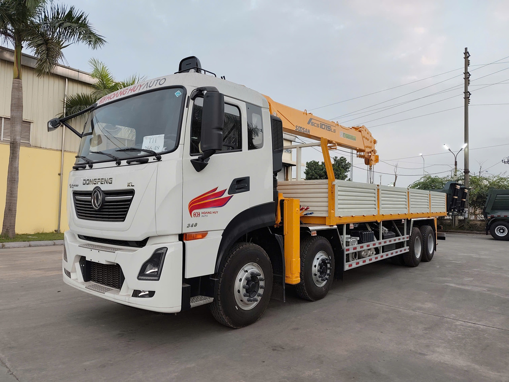 dongfeng-4-chan-gan-cau-soosan-1015
