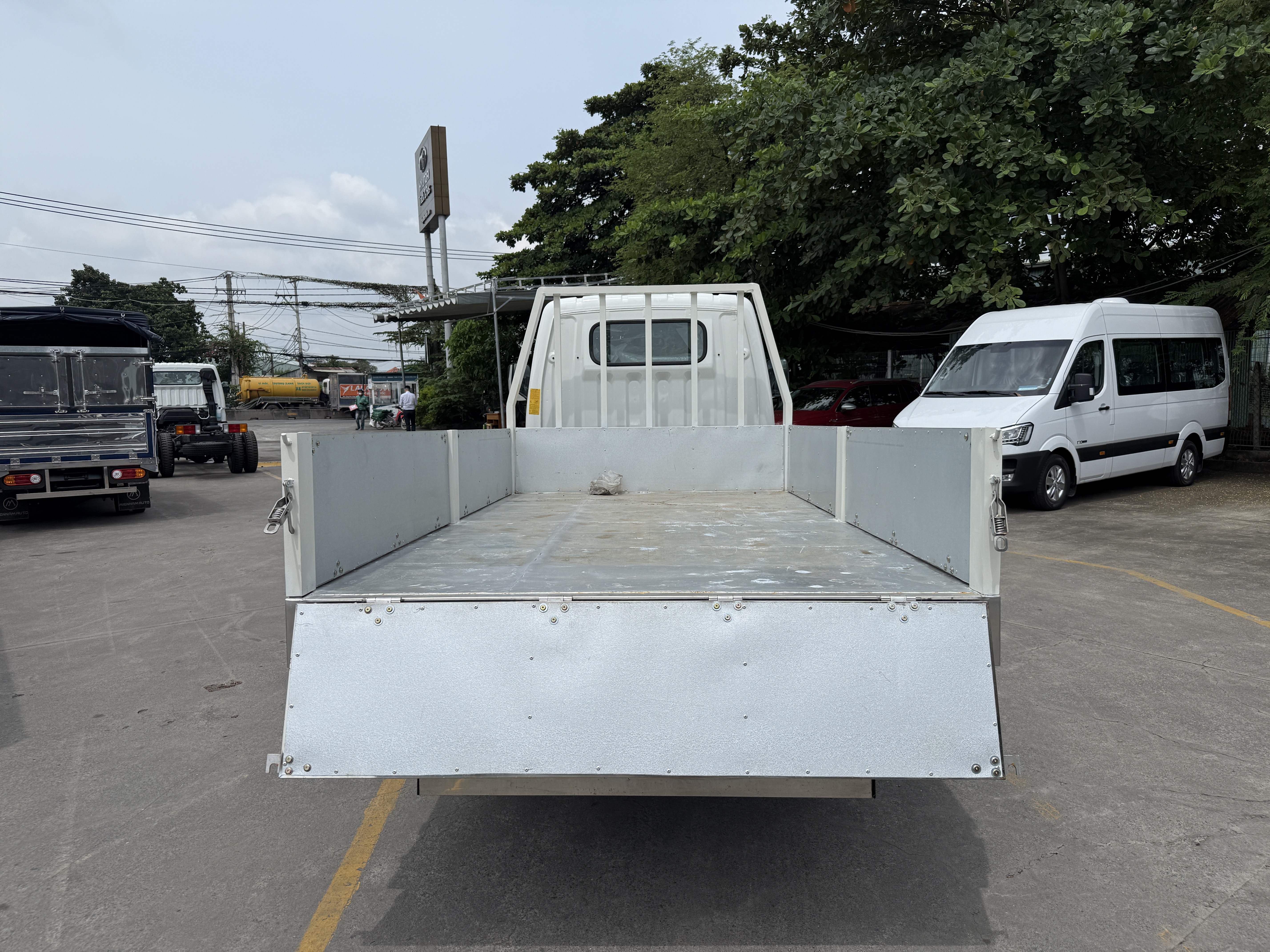 hyundai-mighty-n250-thung-lung-249-tan-13