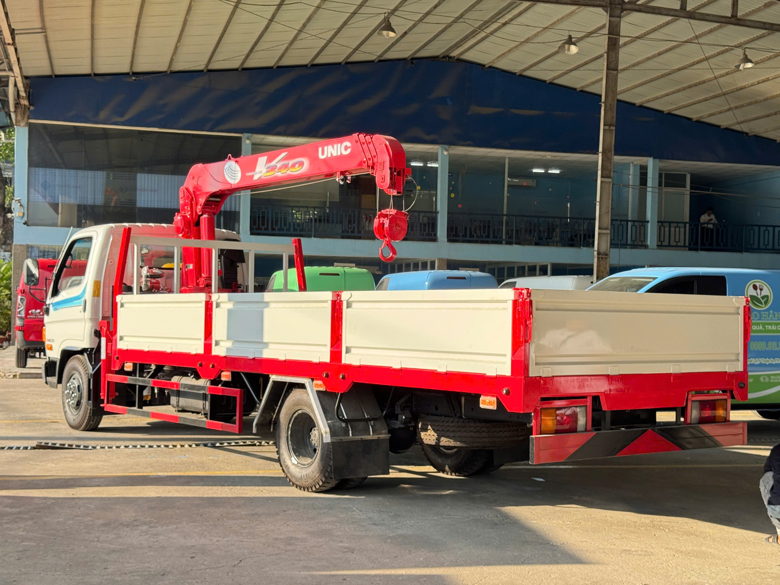 hyundai-w11xl-gan-cau-unic-ur-v344-3-tan-4-khuc-2