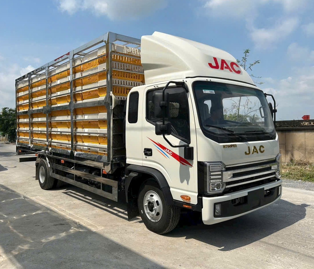 Xe-JAC-N750-Plus-cho-gia-cam-238-long-1