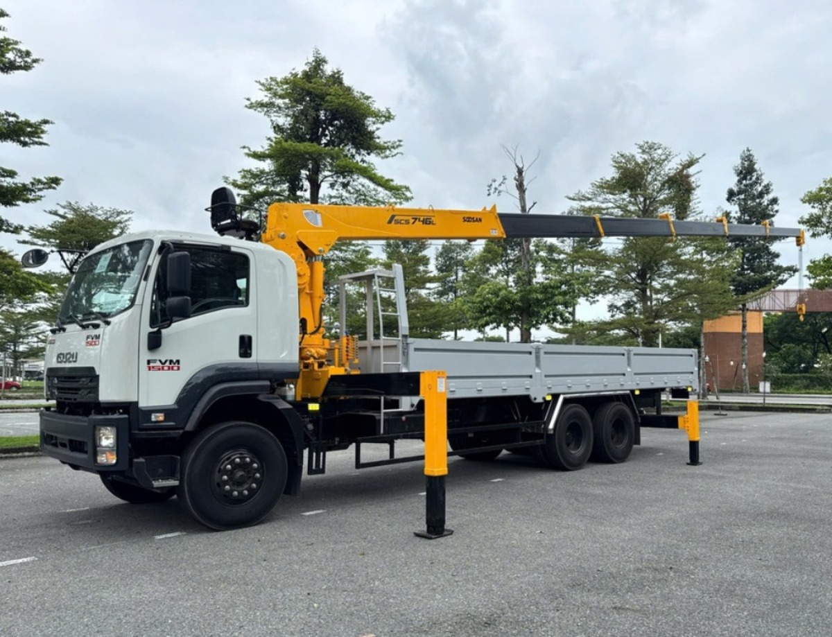 isuzu-fvm-gan-cau-soosan-746l-5