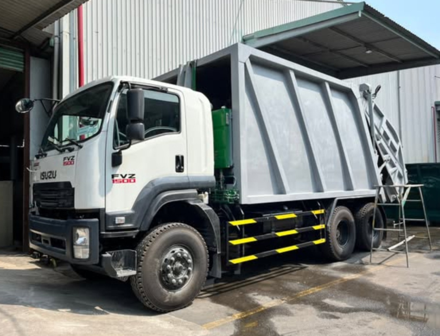 xe-cuon-ep-rac-isuzu-fvr-21-khoi-2