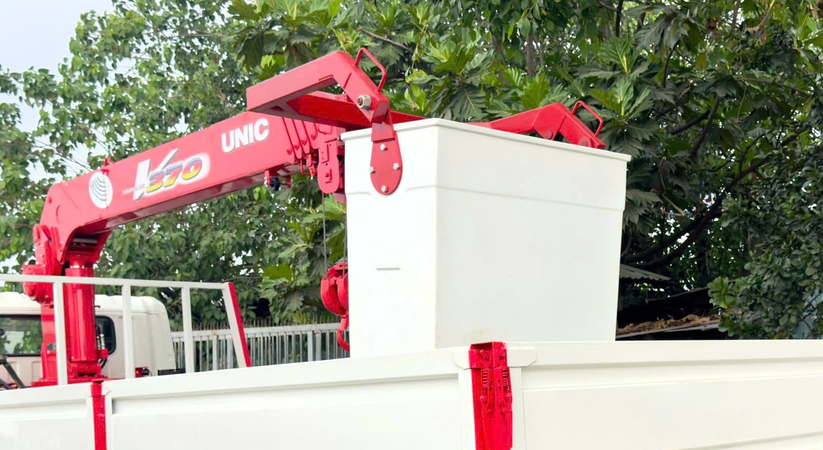 z7602609412582_f6142cdd1cda336a33b4426238ab8843