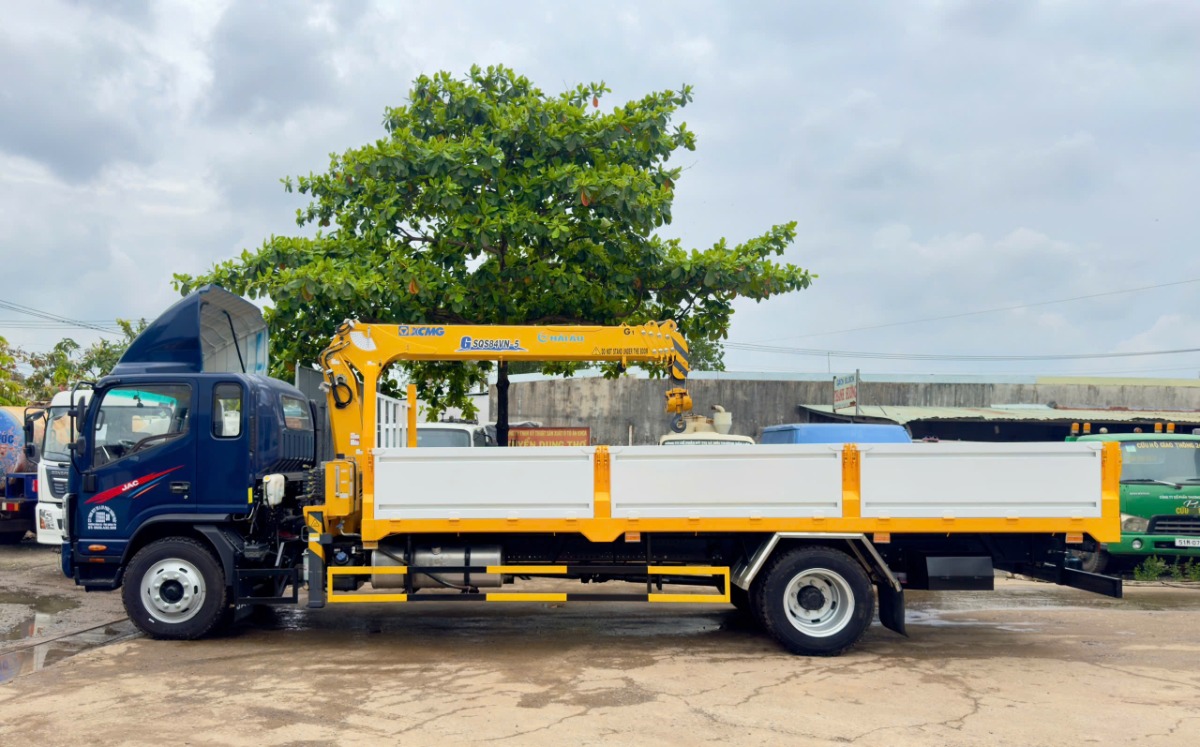 Thùng lửng JAC N900 7 bửng cao 630 mm