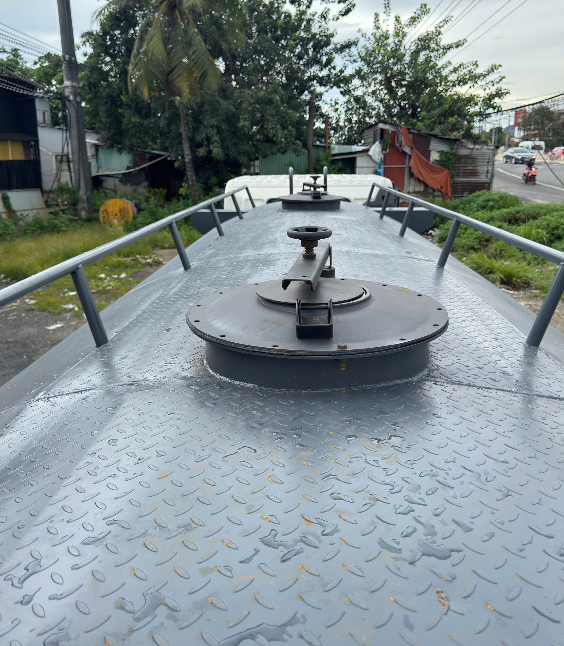 z7606213839013_a537471830eed57a41764912d7b02baf