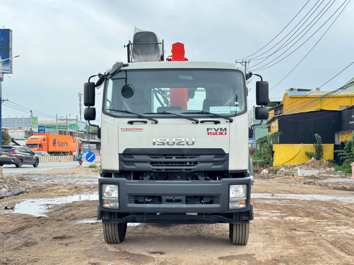 Isuzu FVM 1500 gắn cẩu Kanglim KS2056T/S 8 tấn 6 khúc