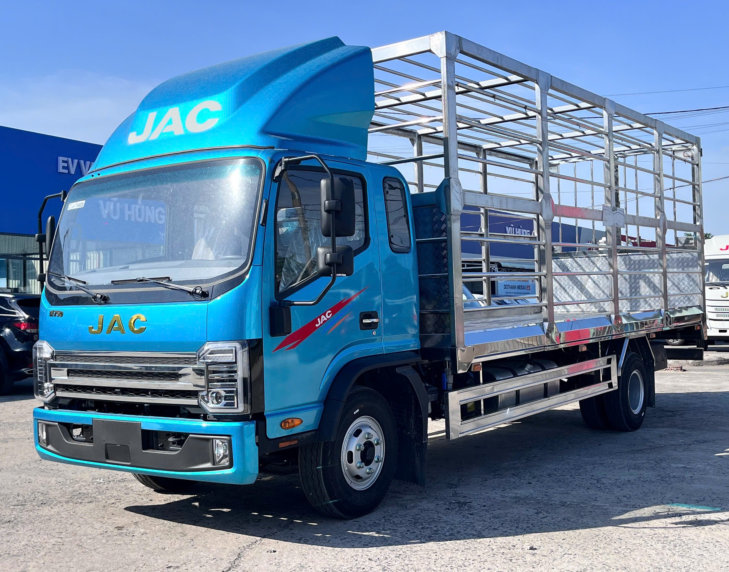 Xe-JAC-N750-Plus-cho-gia-cam-238-long-5