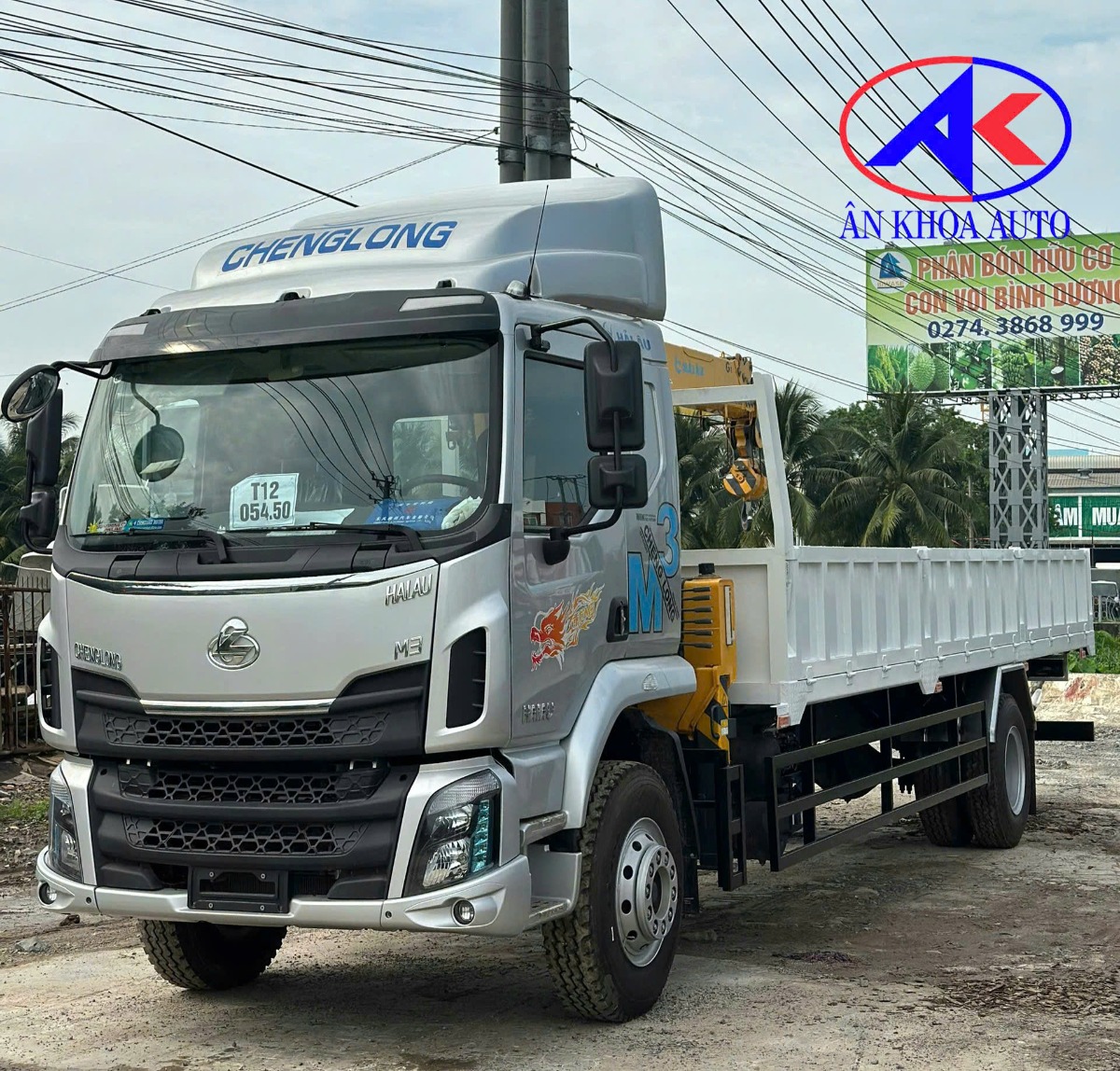 Chenglong M3 gắn cẩu XCMG GSQS84VN-4