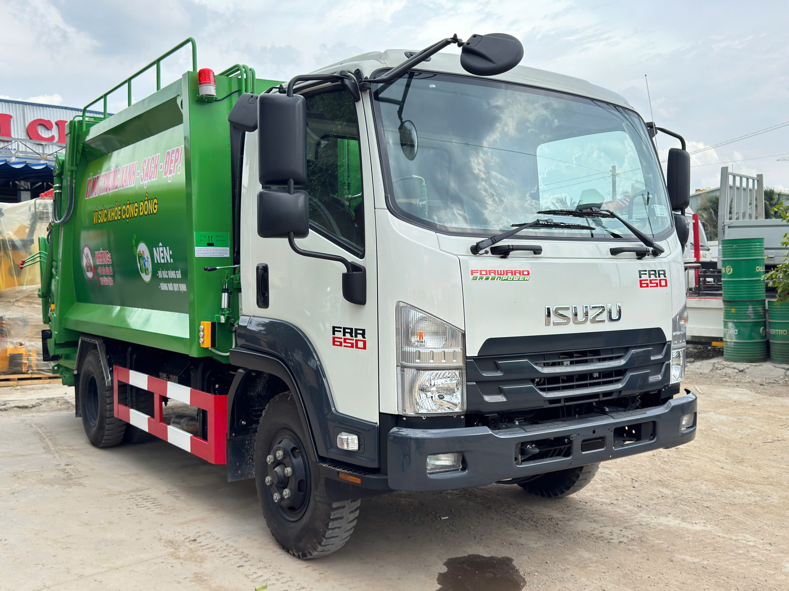 xe-cuon-ep-rac-isuzu-frr-650-9-khoi-euro-5-11